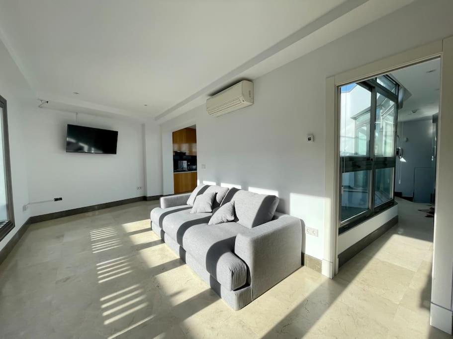 Fdez Amazing House By Cathedral And Giralda With Private Pool Vakantiehuis Sevilla